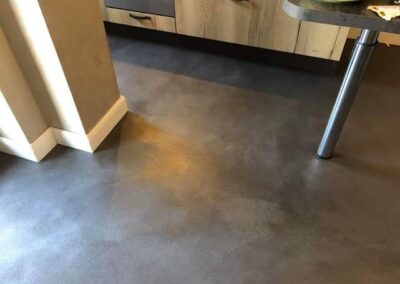 Kitchen screed flooring with fine details in Cape Town
