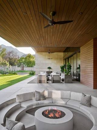 Outdoor entertainment area in Claynwilliam Outdoor entertainment area in Claynwilliam